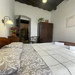 Badacsonyi Preshaz باداتشونيتوماي