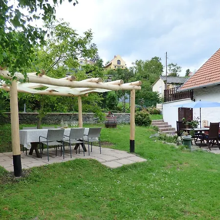 Holiday home Badacsonyi Preshaz